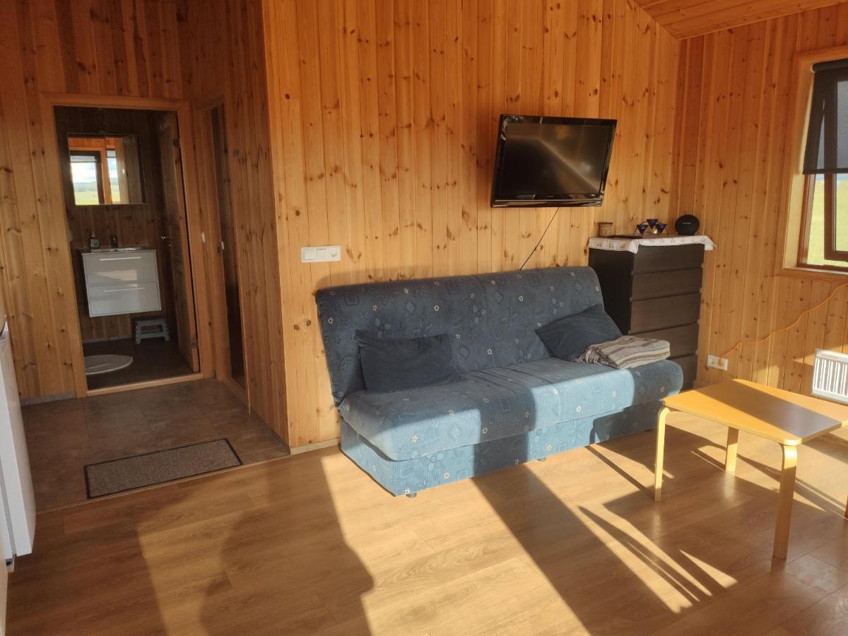 Cat Lovers Only! Bright And Peaceful With Views & Hot Tub
